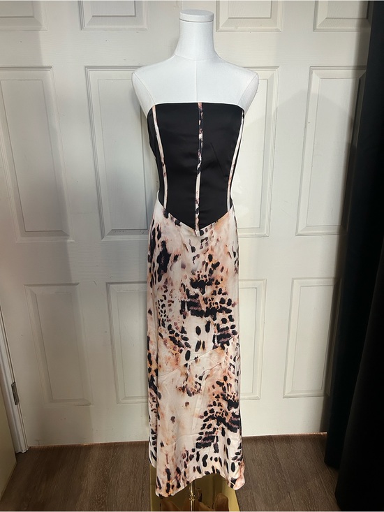 AKIRA Dresses & Skirts - AKIRA Black and Blush Animal-Print Strapless Maxi Dress